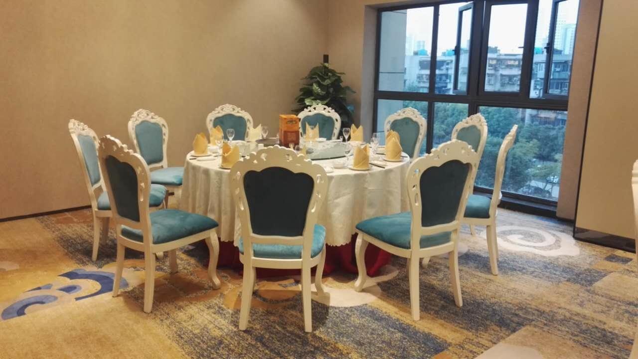Home Plus Suite Hotel And Apartment Wuhan Eksteriør bilde