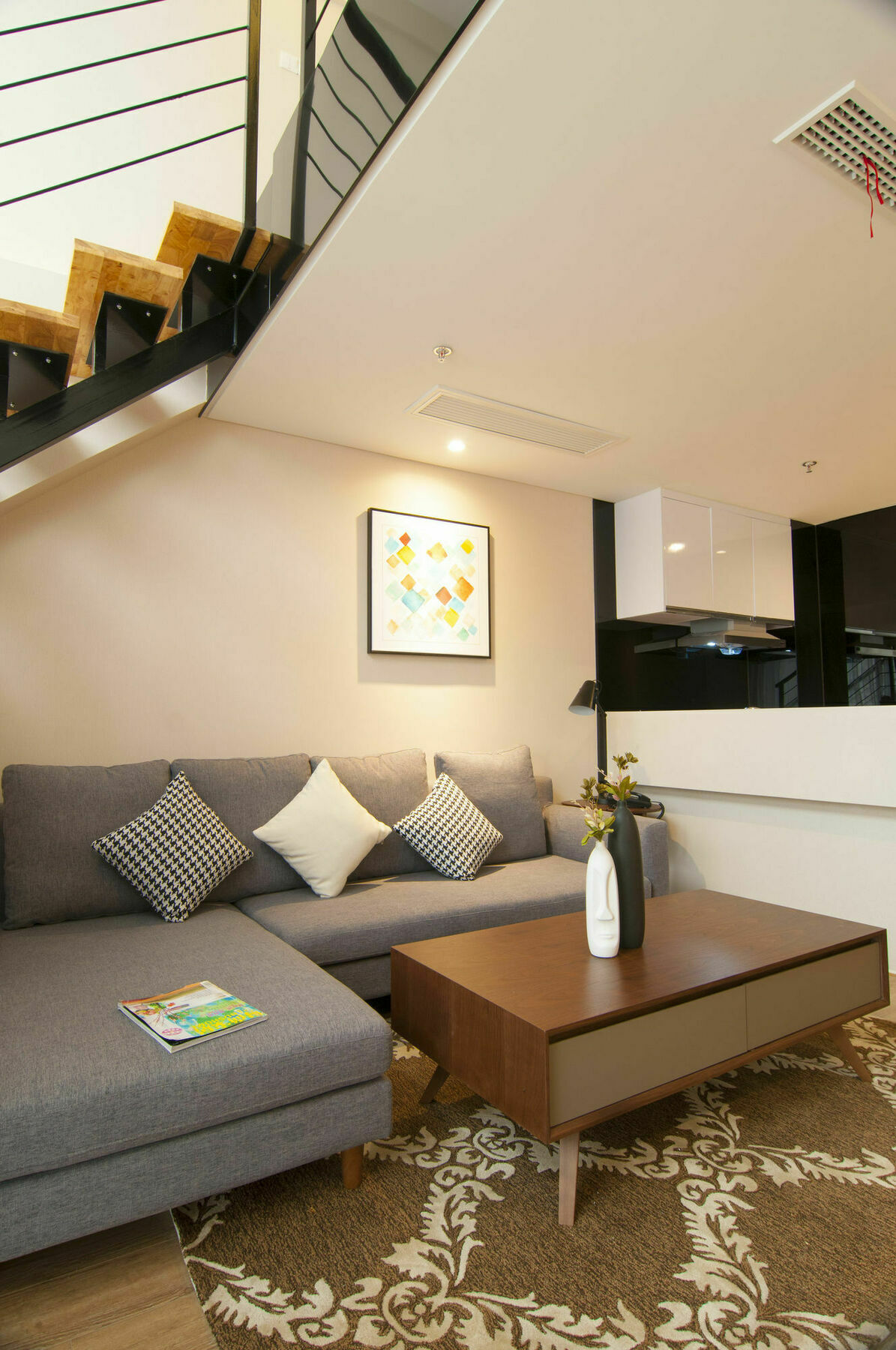 Home Plus Suite Hotel And Apartment Wuhan Eksteriør bilde